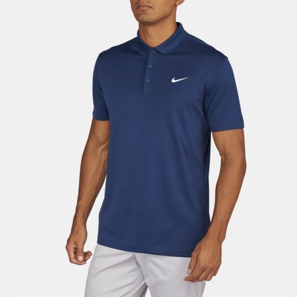 NIKE GOLF Other - NWT NIKE GOLF VICTORY SOLID POLO NAVY T-SHIRT M